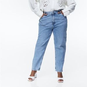 H&M Light Blue Mom Jeans